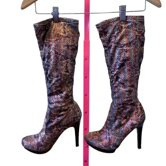 Carlos Santana Tall Boots 5.5 Platform High Heels Snake Reptile Stretch Fit Sexy - Picture 3 of 11
